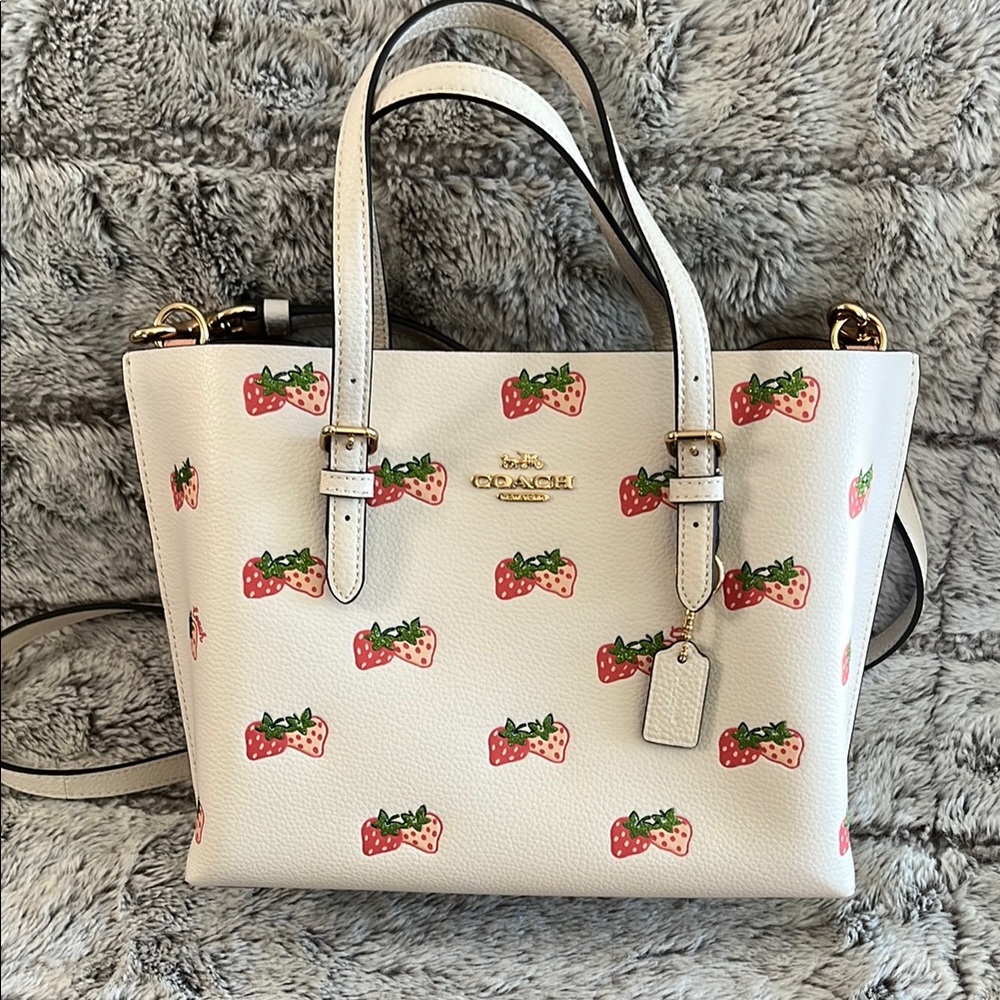 Coach Mollie Tote Bag 25 With Strawberry Print